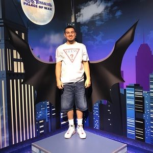 Meet your Posher, Juan